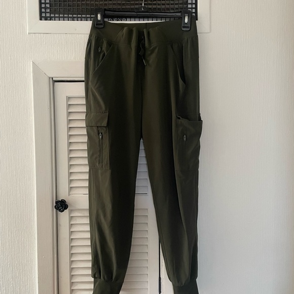 All In Motion Womens  Khaki Green Active Wear Jogger Cargo Pants Sz Small - Picture 5 of 10